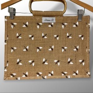 Diane B Burlap Tote!